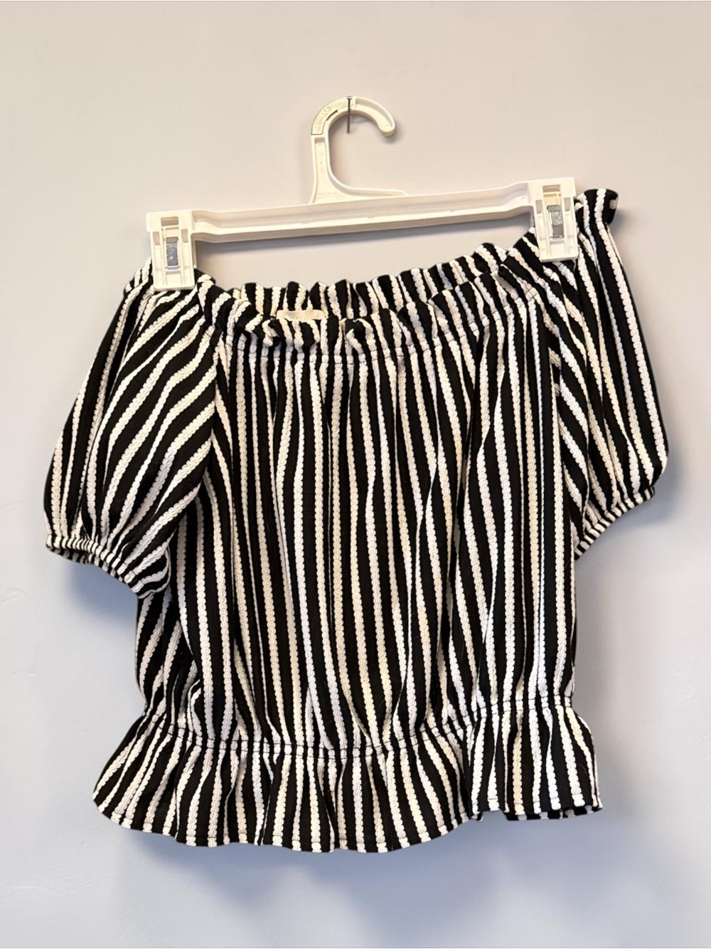 H&M Black & White Striped Off-Shoulder Blouse